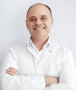 Dr. med. (I) Nunzioluca Chianese
